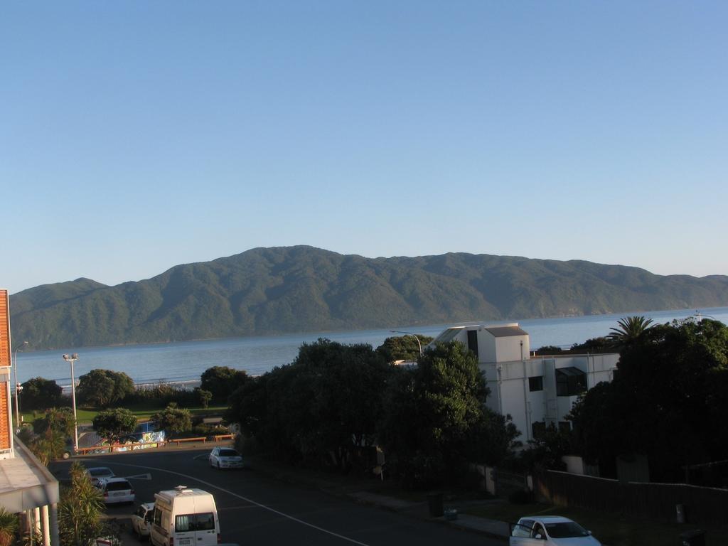 Top Floor Bed And Breakfast Paraparaumu Rum bild